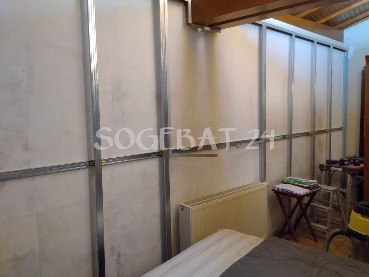 Rénovation intérieure avec isolation et finitions placo - Jareton – 9