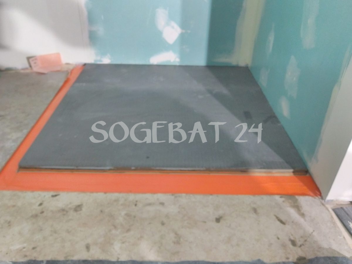 Rénovation intérieure complète à Sainte-Eulalie – 15