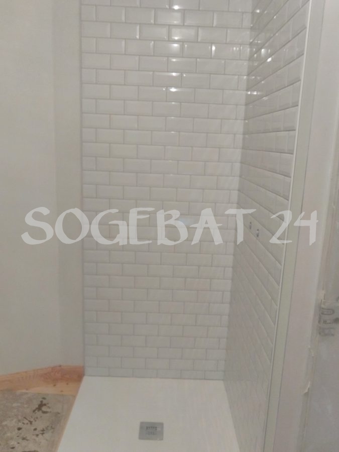 Rénovation intérieure complète à Sainte-Eulalie – 6