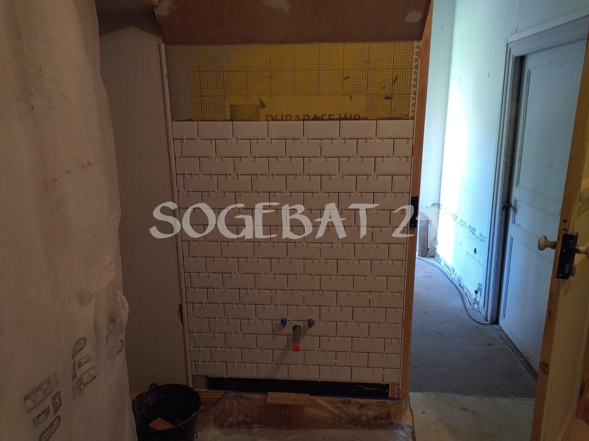 Rénovation intérieure complète à Sainte-Eulalie – 2