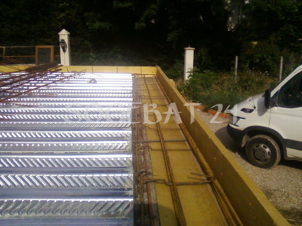 Terrasse Lacroix - Construction toiture terrasse avec structure métallique – 37
