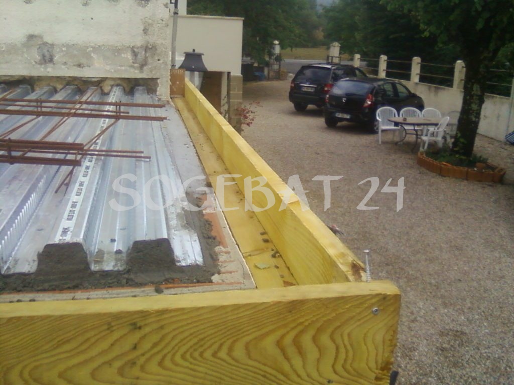 Terrasse Lacroix - Construction toiture terrasse avec structure métallique – 31