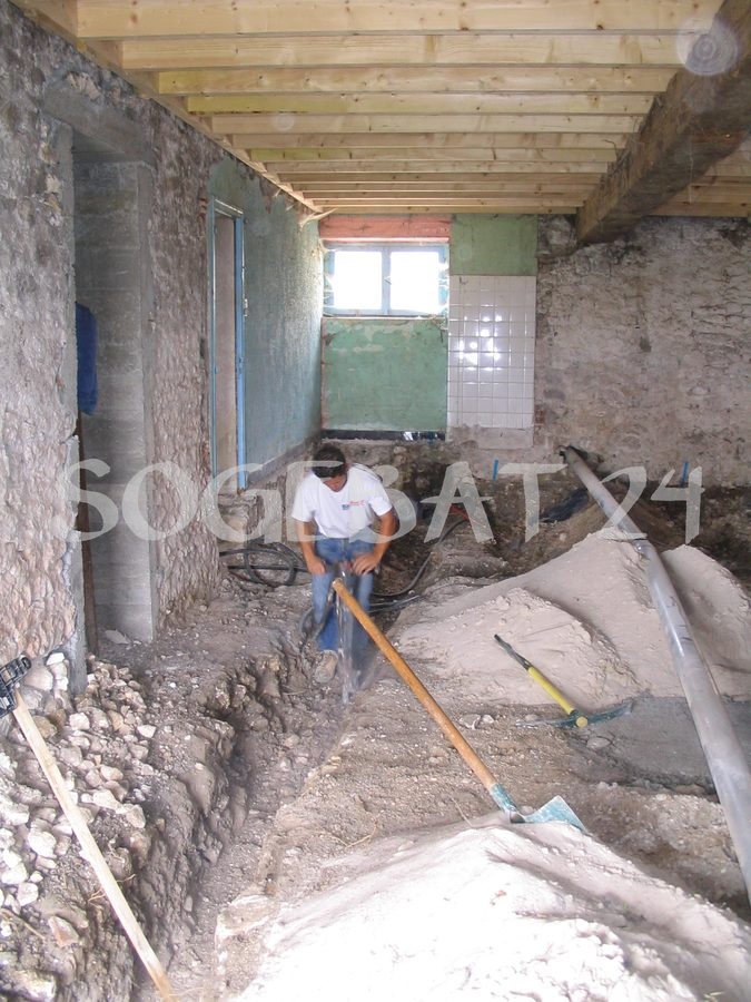 Rénovation complète avec dallage - Le Septy, Pomport à Pomport – 18
