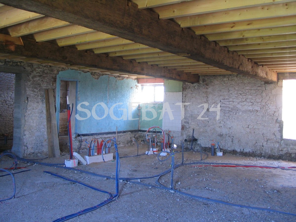 Rénovation complète avec dallage - Le Septy, Pomport à Pomport – 10