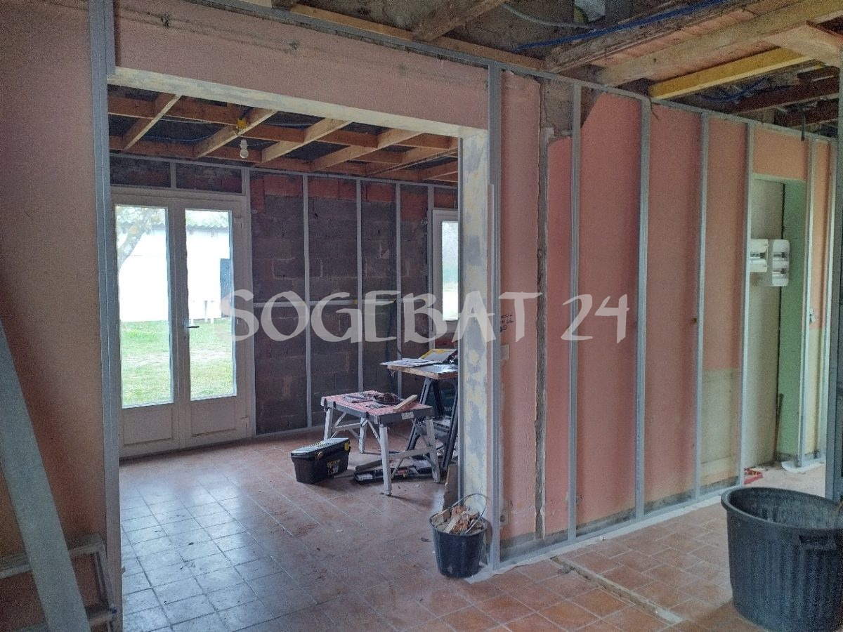Rénovation intérieure - Cloisons et menuiserie à Le Fleix – 14