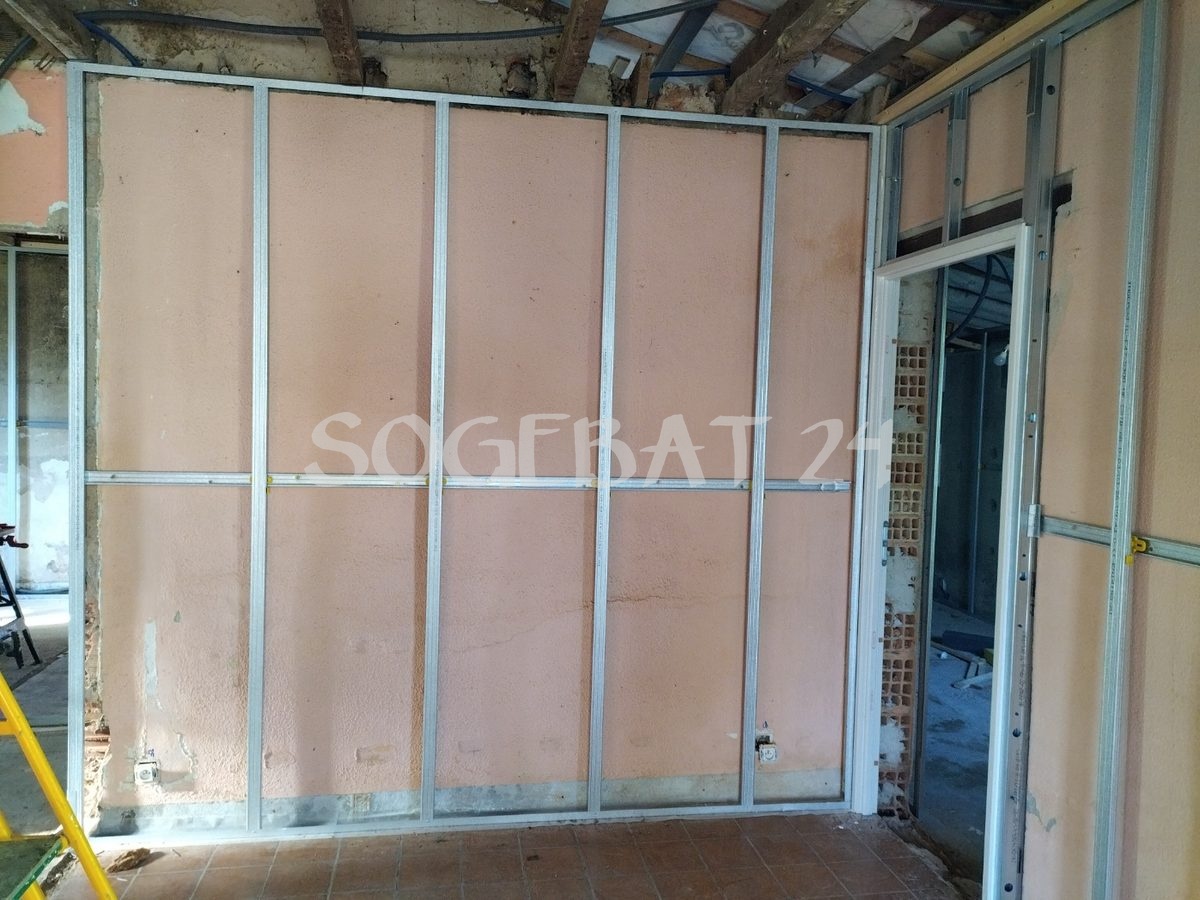 Rénovation intérieure - Cloisons et menuiserie à Le Fleix – 8