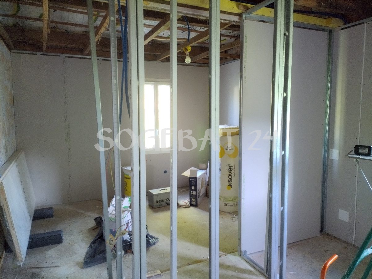 Rénovation intérieure - Cloisons et menuiserie à Le Fleix – 6