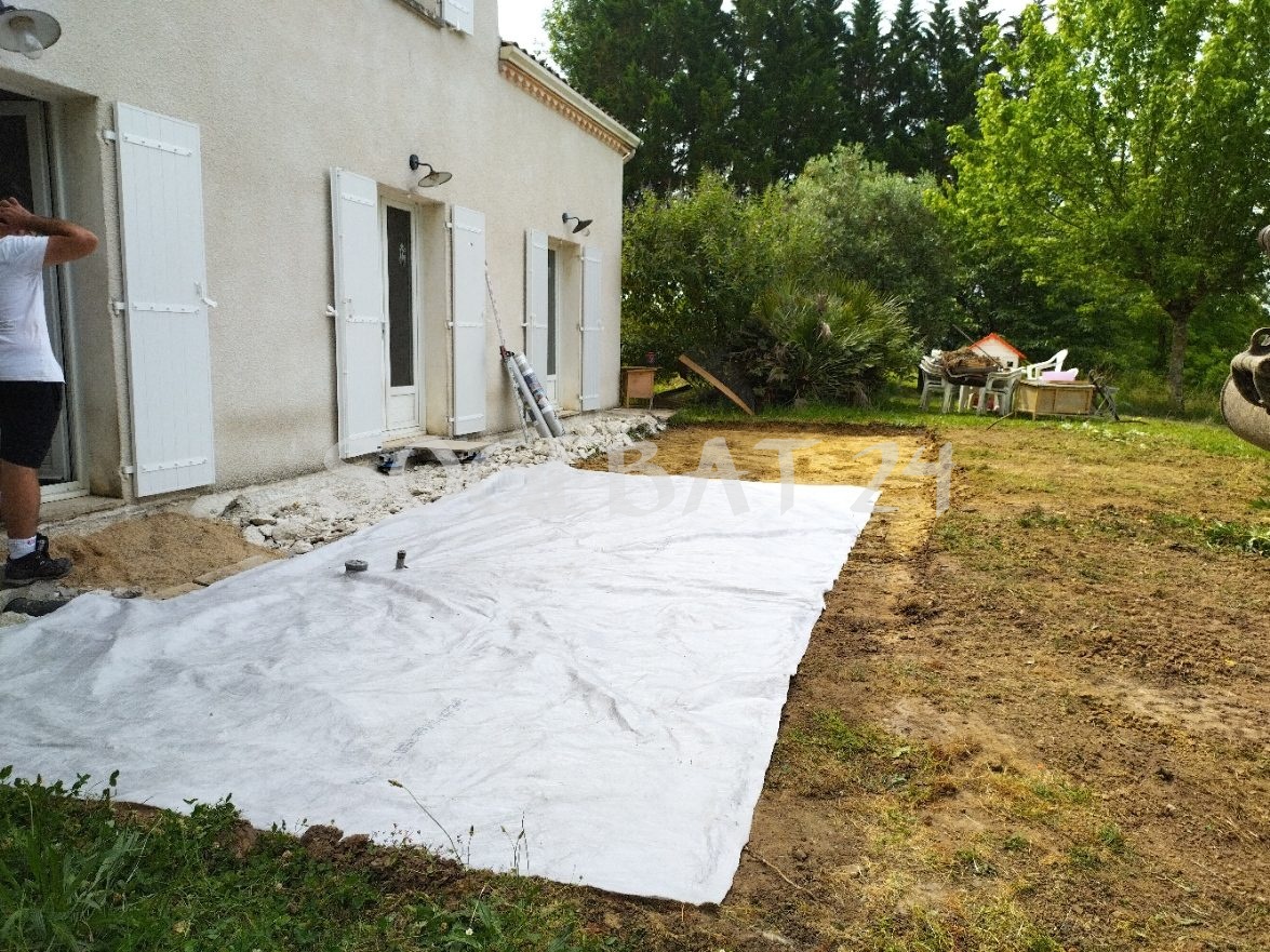 Rénovation terrasse extérieure  sur plots et profils – 21