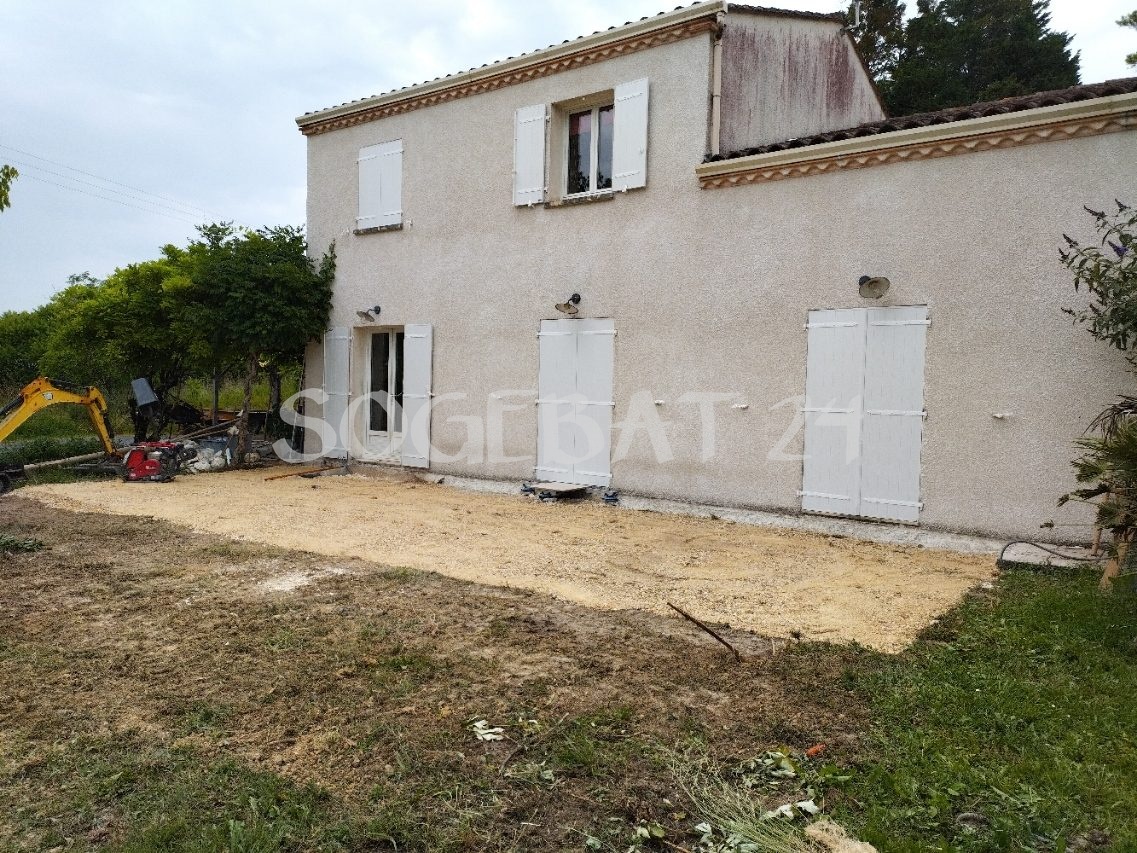 Rénovation terrasse extérieure  sur plots et profils – 20