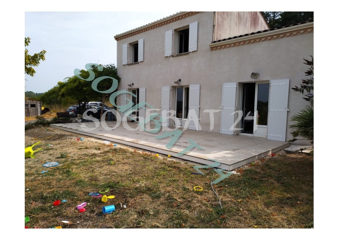 Rénovation terrasse extérieure  sur plots et profils – 2