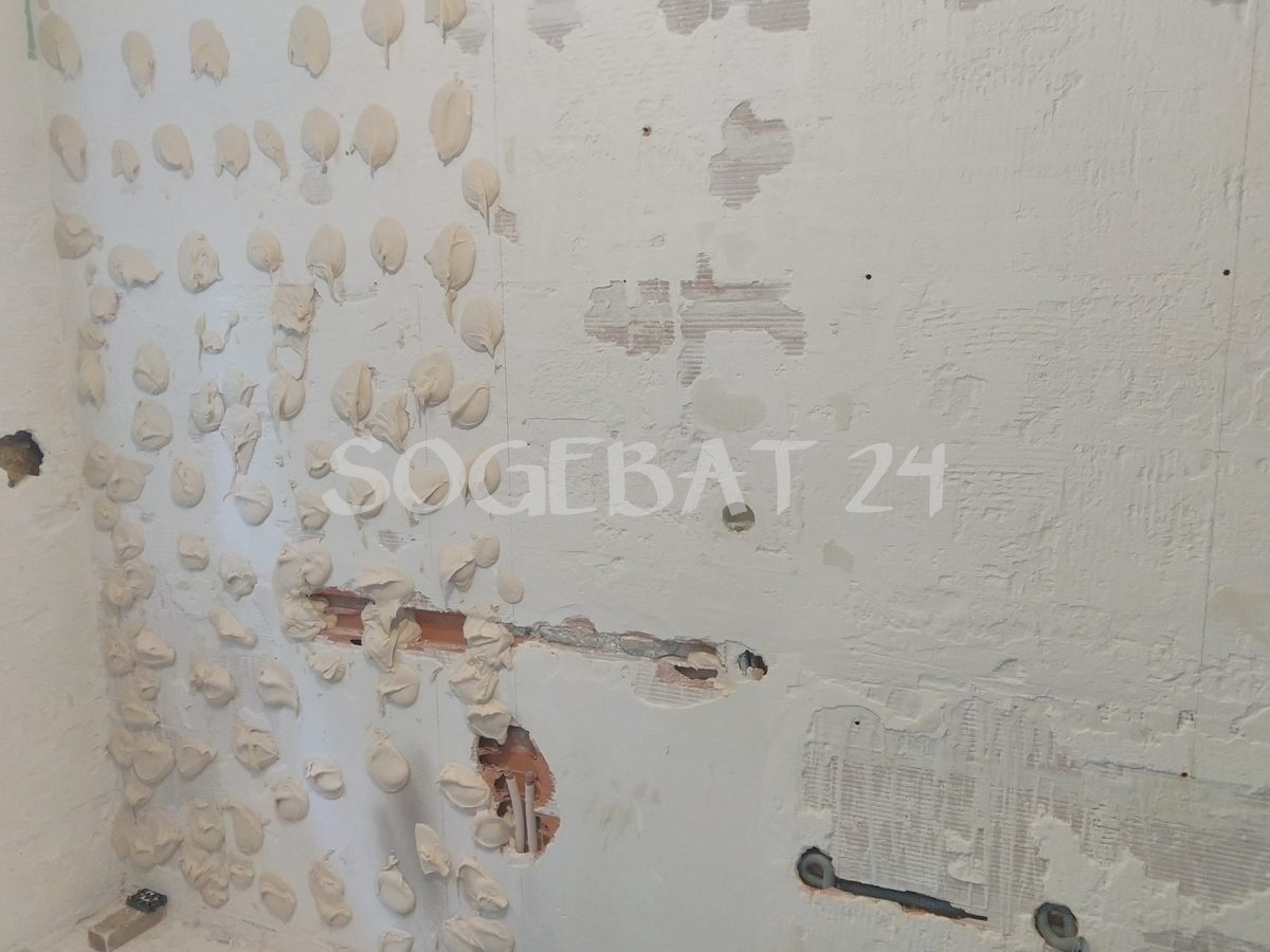 Rénovation salle de bains et finitions intérieures - Pignac – 27
