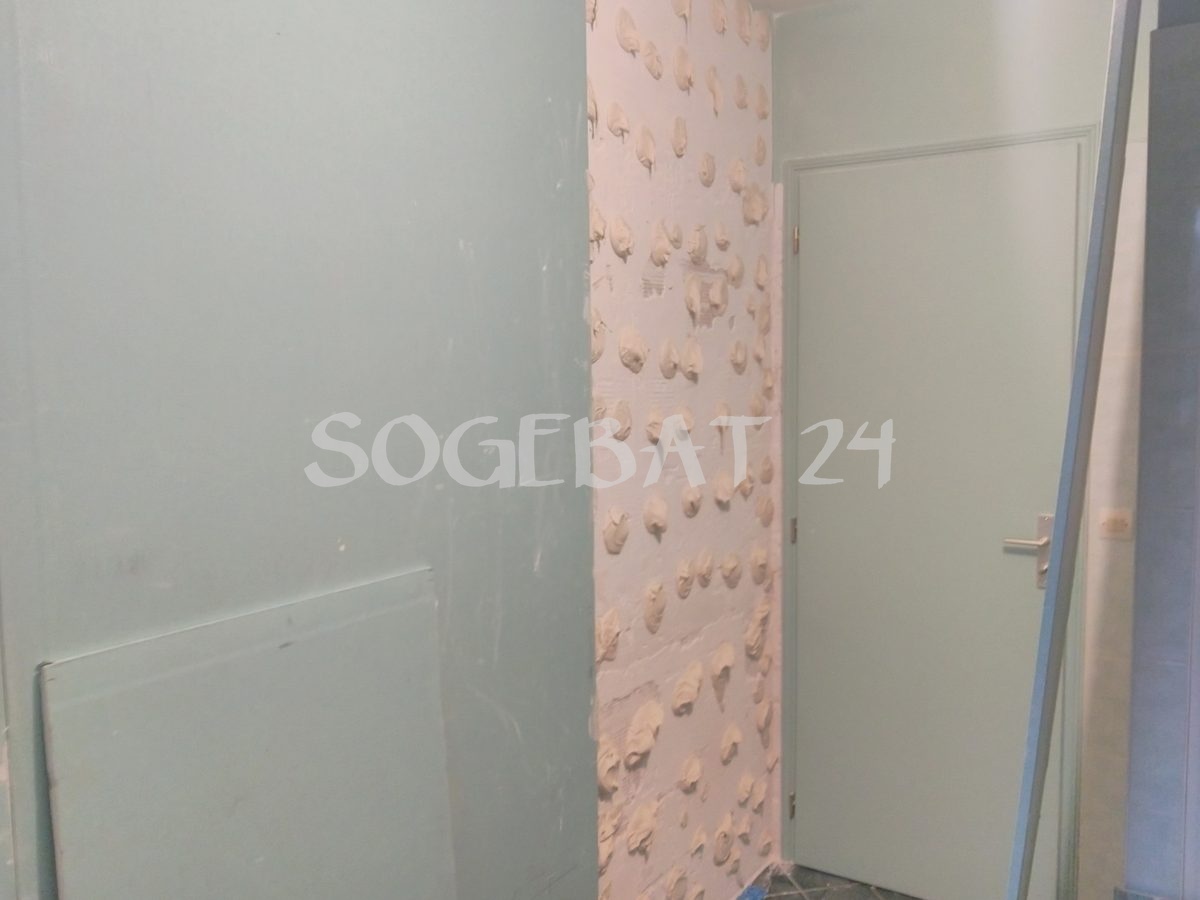 Rénovation salle de bains et finitions intérieures - Pignac – 26