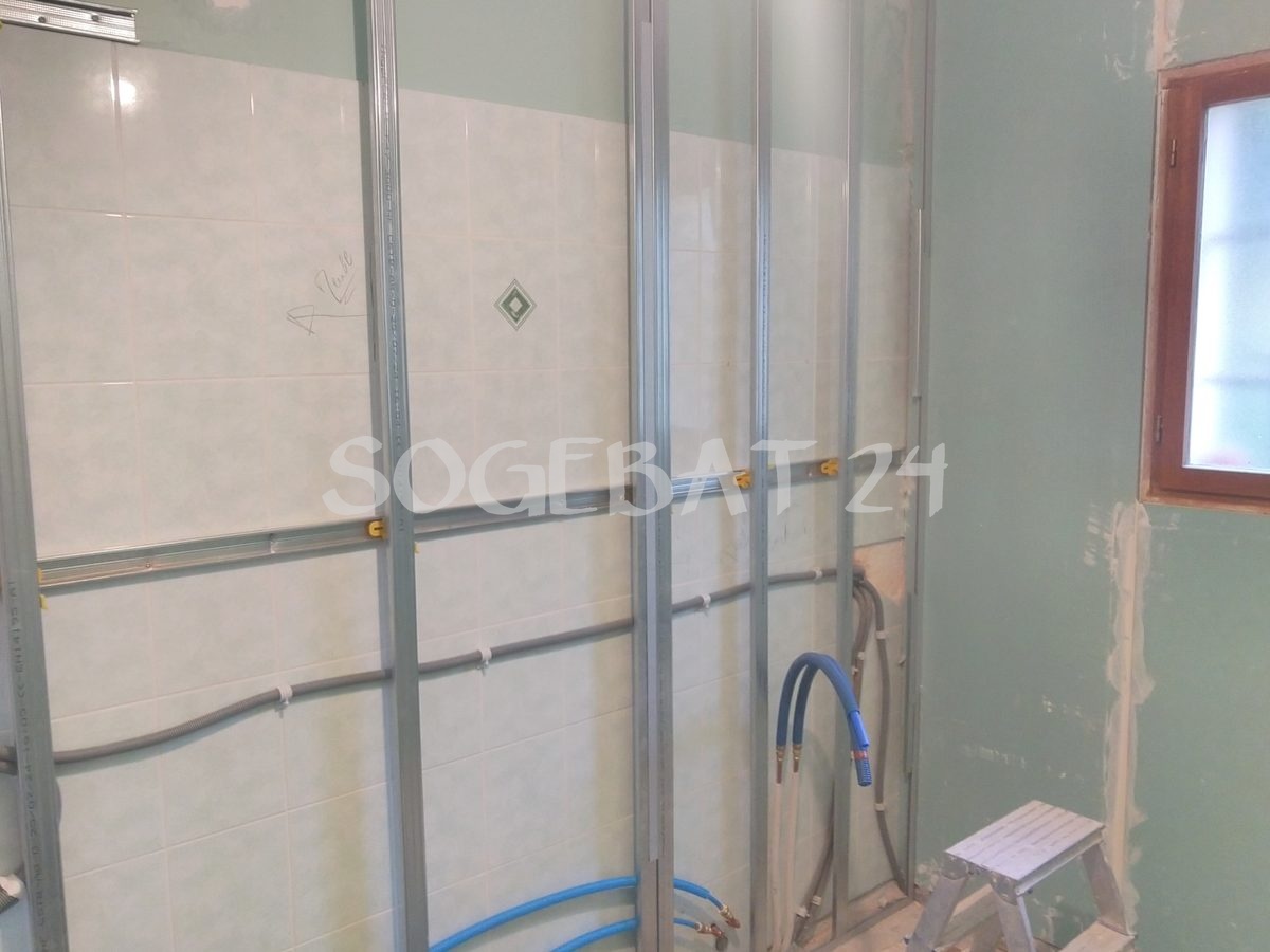 Rénovation salle de bains et finitions intérieures - Pignac – 24