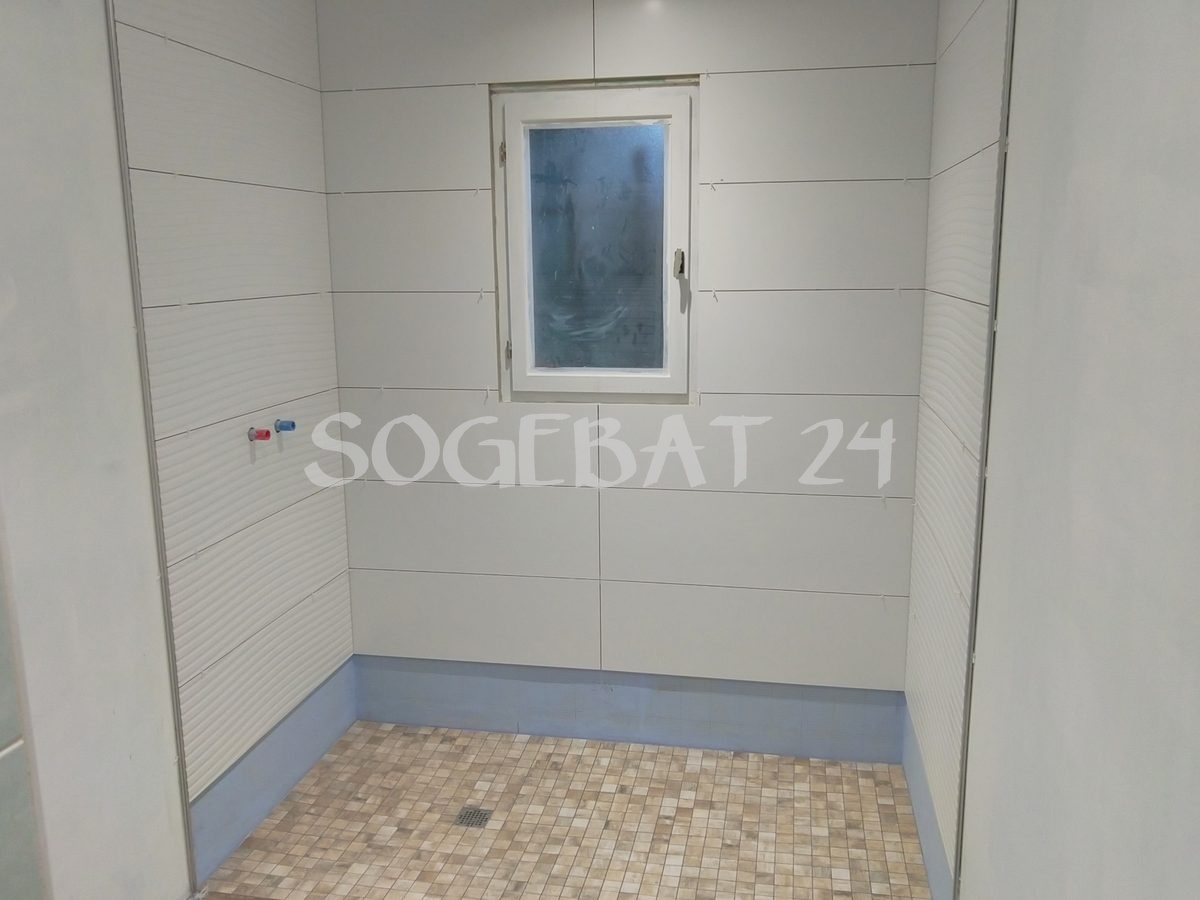 Rénovation salle de bains et finitions intérieures - Pignac – 18