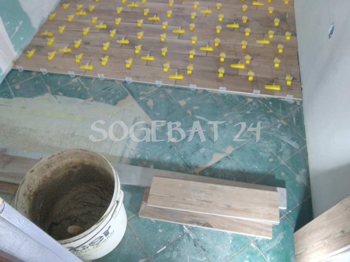 Rénovation salle de bains et finitions intérieures - Pignac – 10