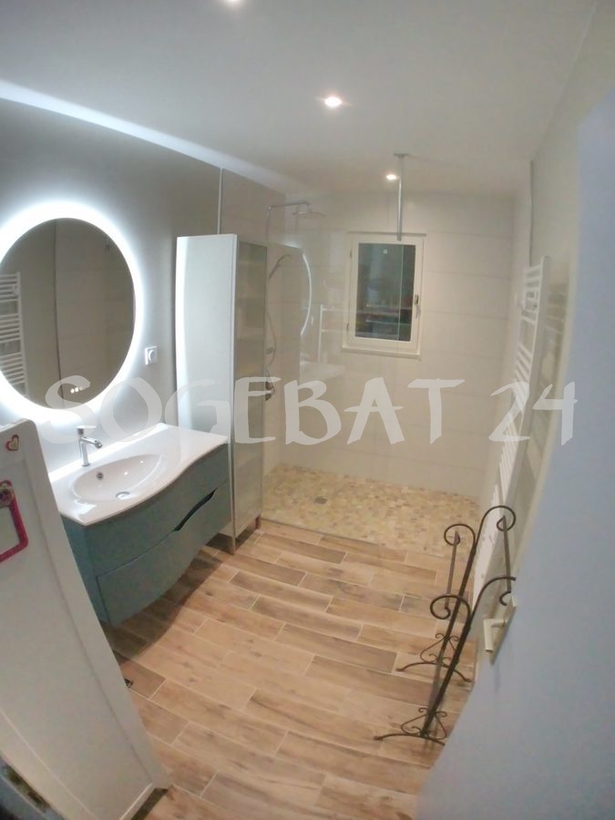 Rénovation salle de bains et finitions intérieures - Pignac – 2
