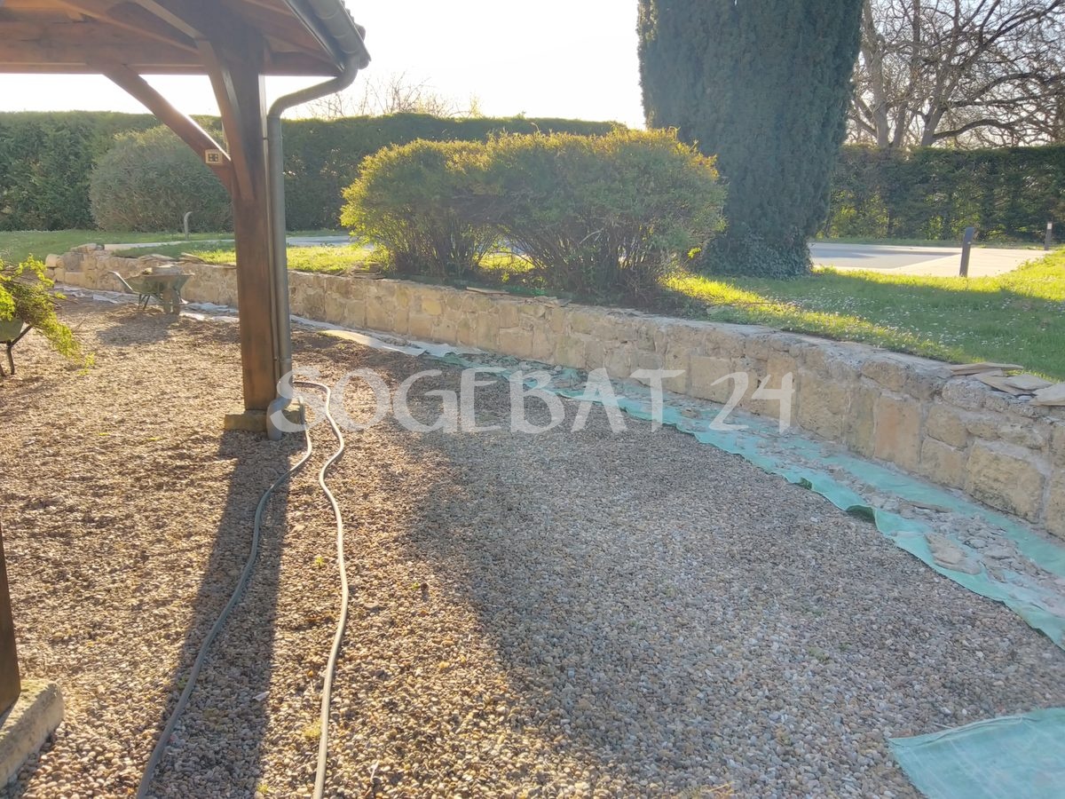 Restauration d'un muret de soutènement en pierre de taille – 7