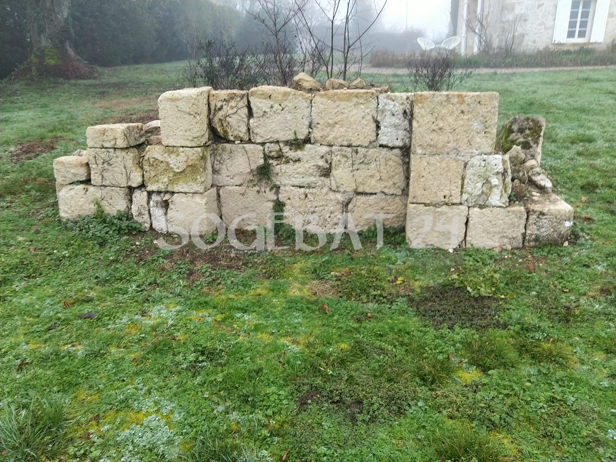 Restauration de murs en pierre - Murs et tours – 9