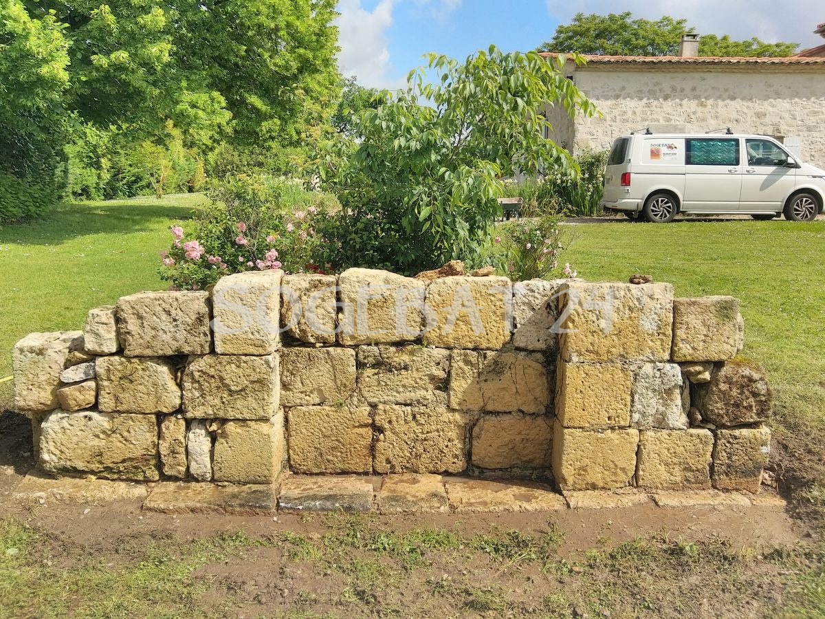 Restauration de murs en pierre - Murs et tours – 8