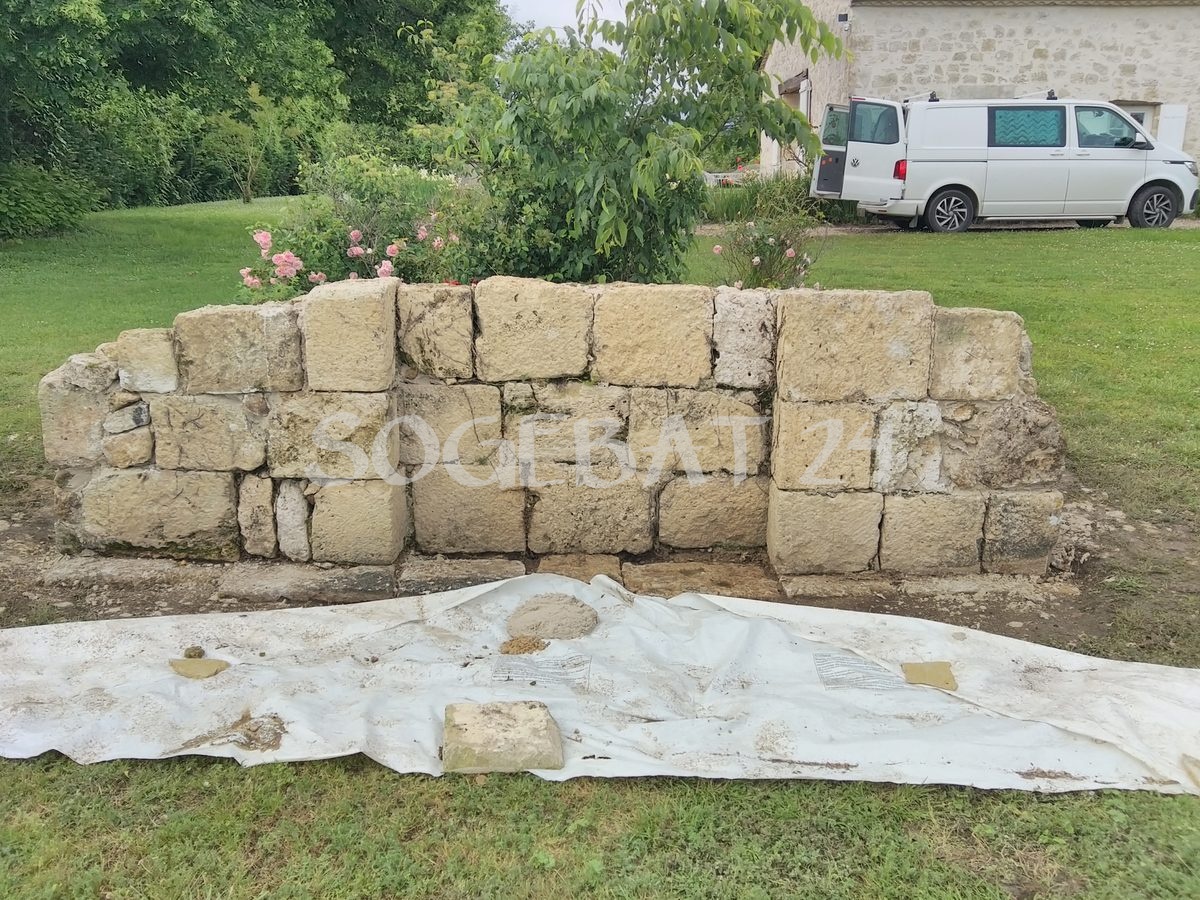 Restauration de murs en pierre - Murs et tours – 6
