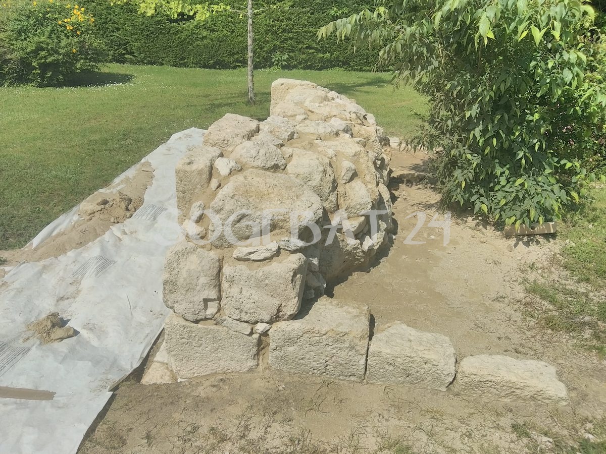 Restauration de murs en pierre - Murs et tours – 3