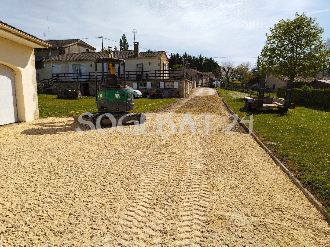 Rénovation  allée privée - Terrassement et mise à niveau – 10