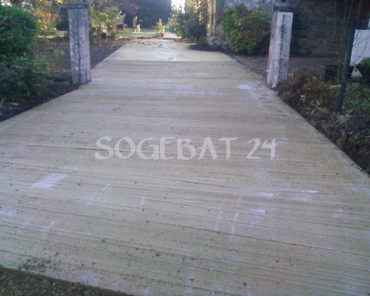 Dallage béton - Allée de passage – 2