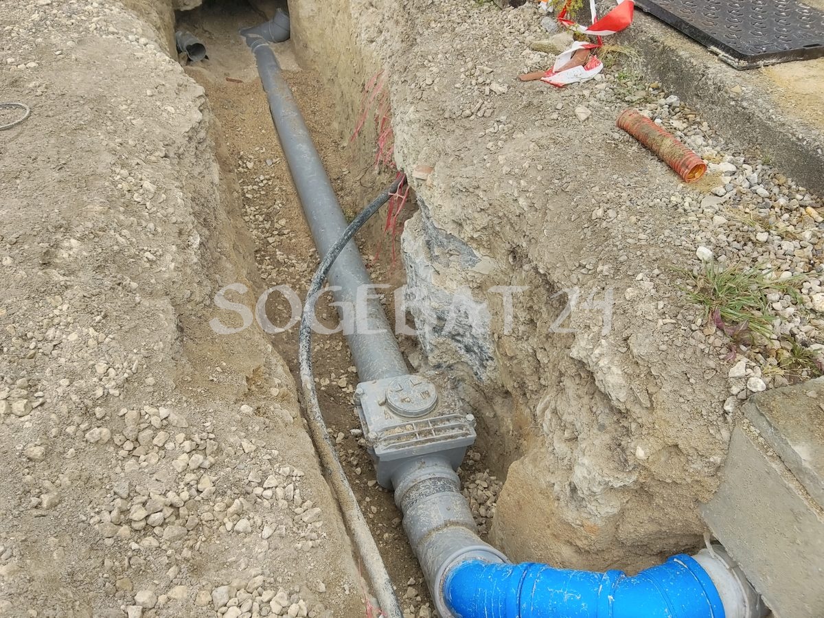 Installation de canalisations et assainissement - Boeren – 17